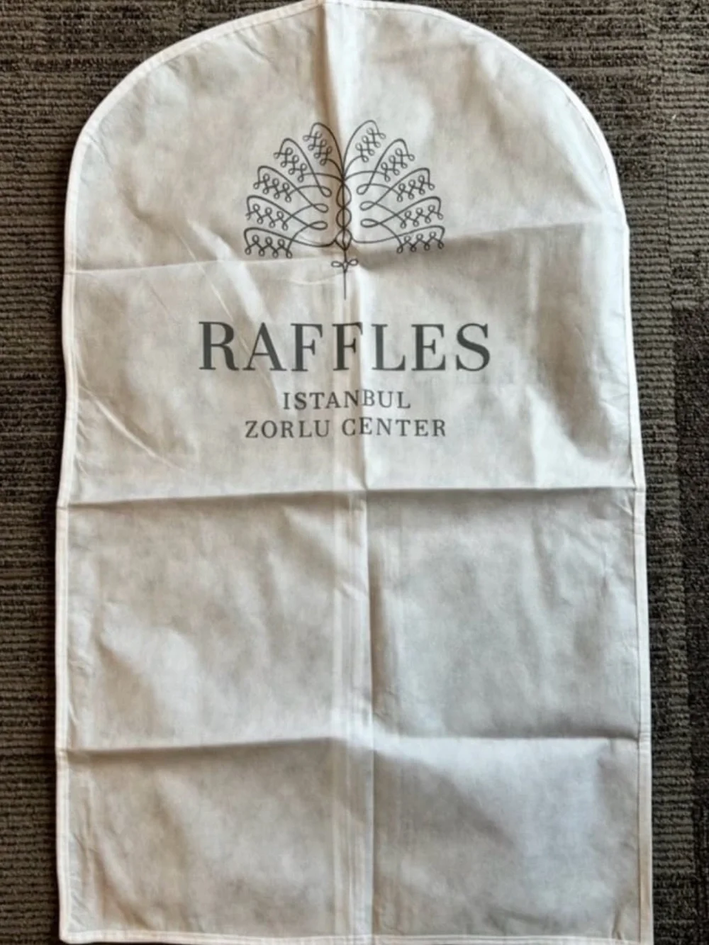 Raffles this garment